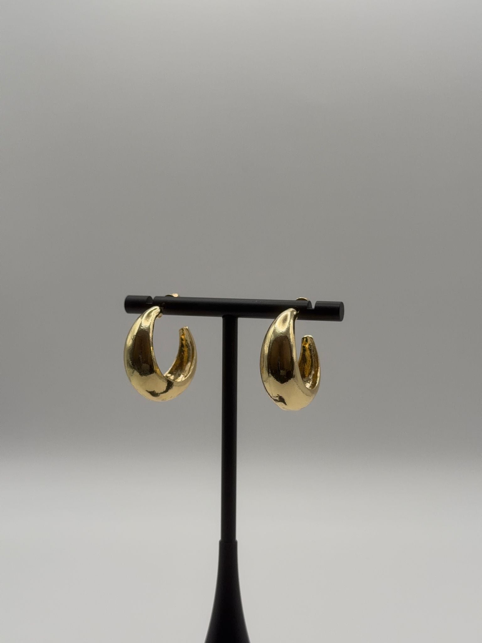 The Lunar Hoops Gold